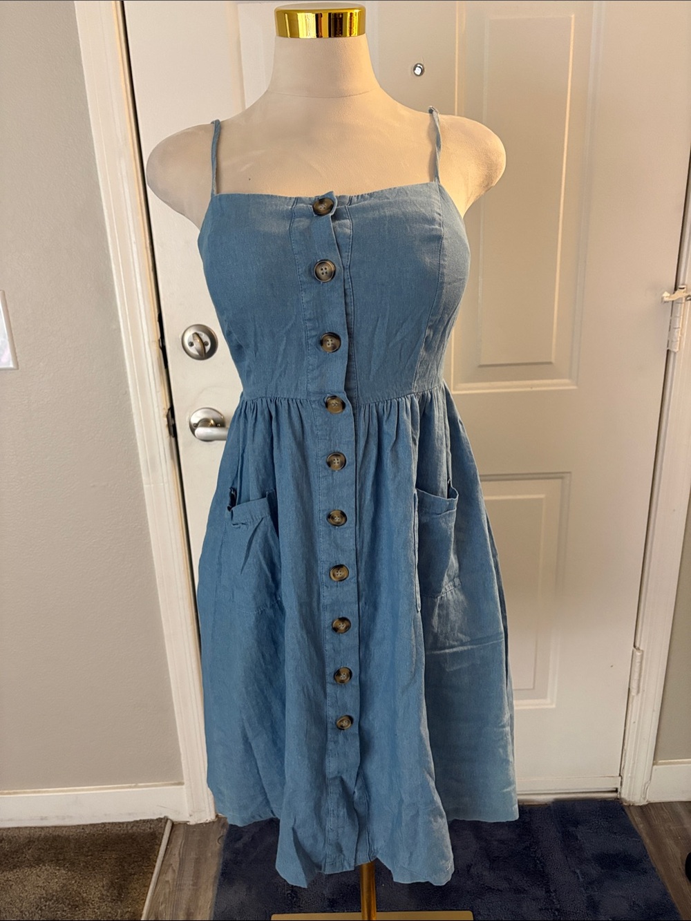 Justify Light Blue Button-Front Midi Dress
